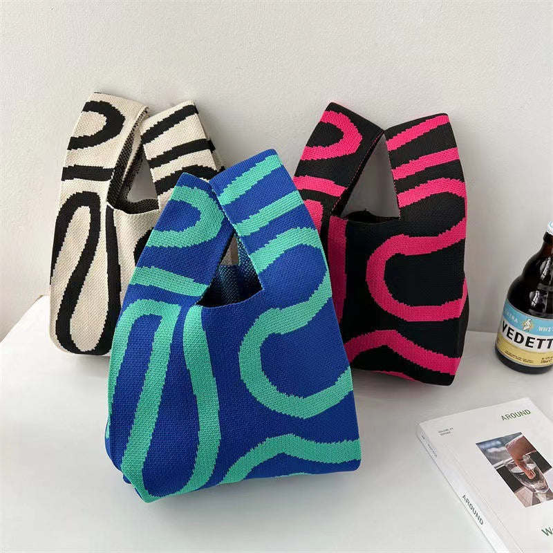 Fashionable And Minimalist Line Shoulder Bag