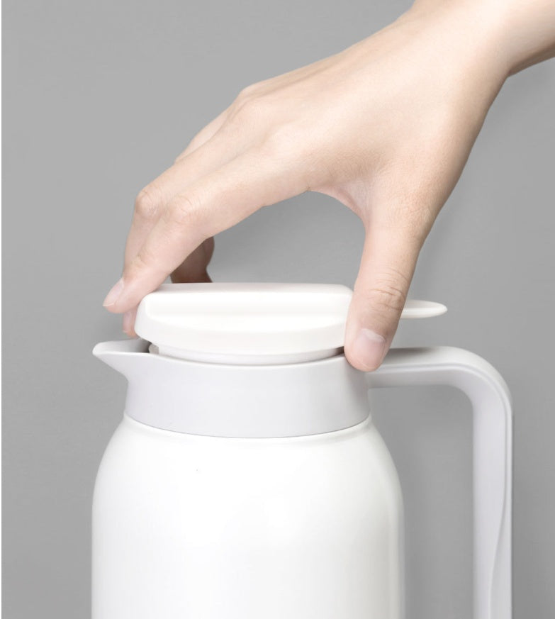 Stainless steel vacuum thermos