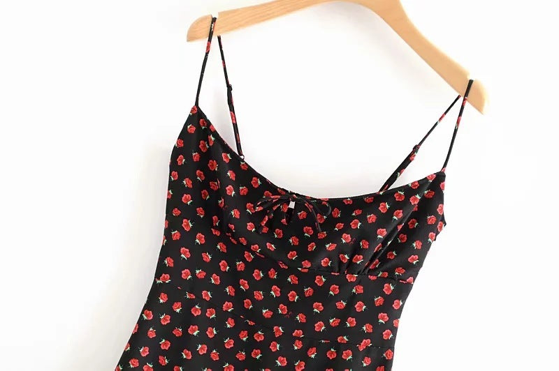 Retro Black Floral Slim-Fit Lace-Up Suspender Dress