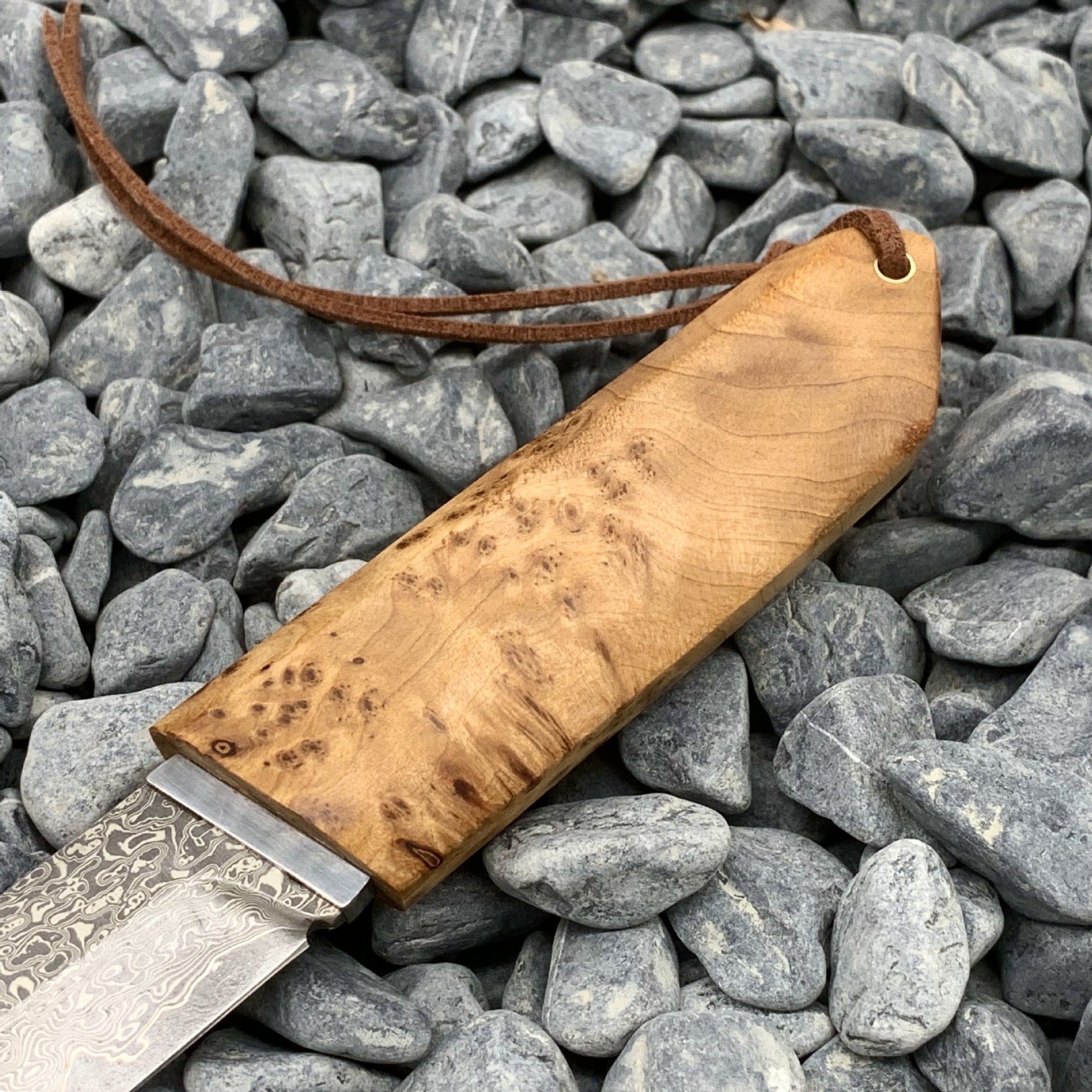 Outdoor Camping Forging Damascus Pattern Steel Short Knife