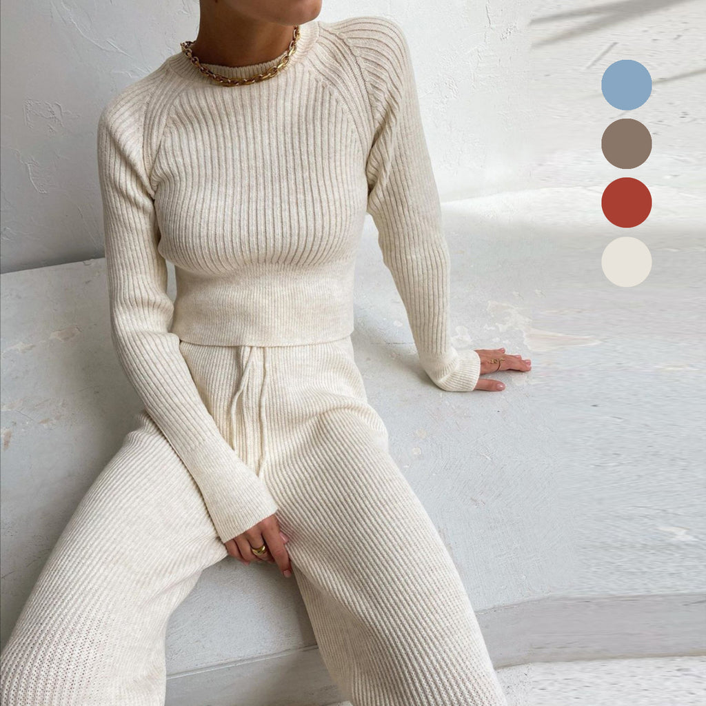 Pure color warm sweater suit