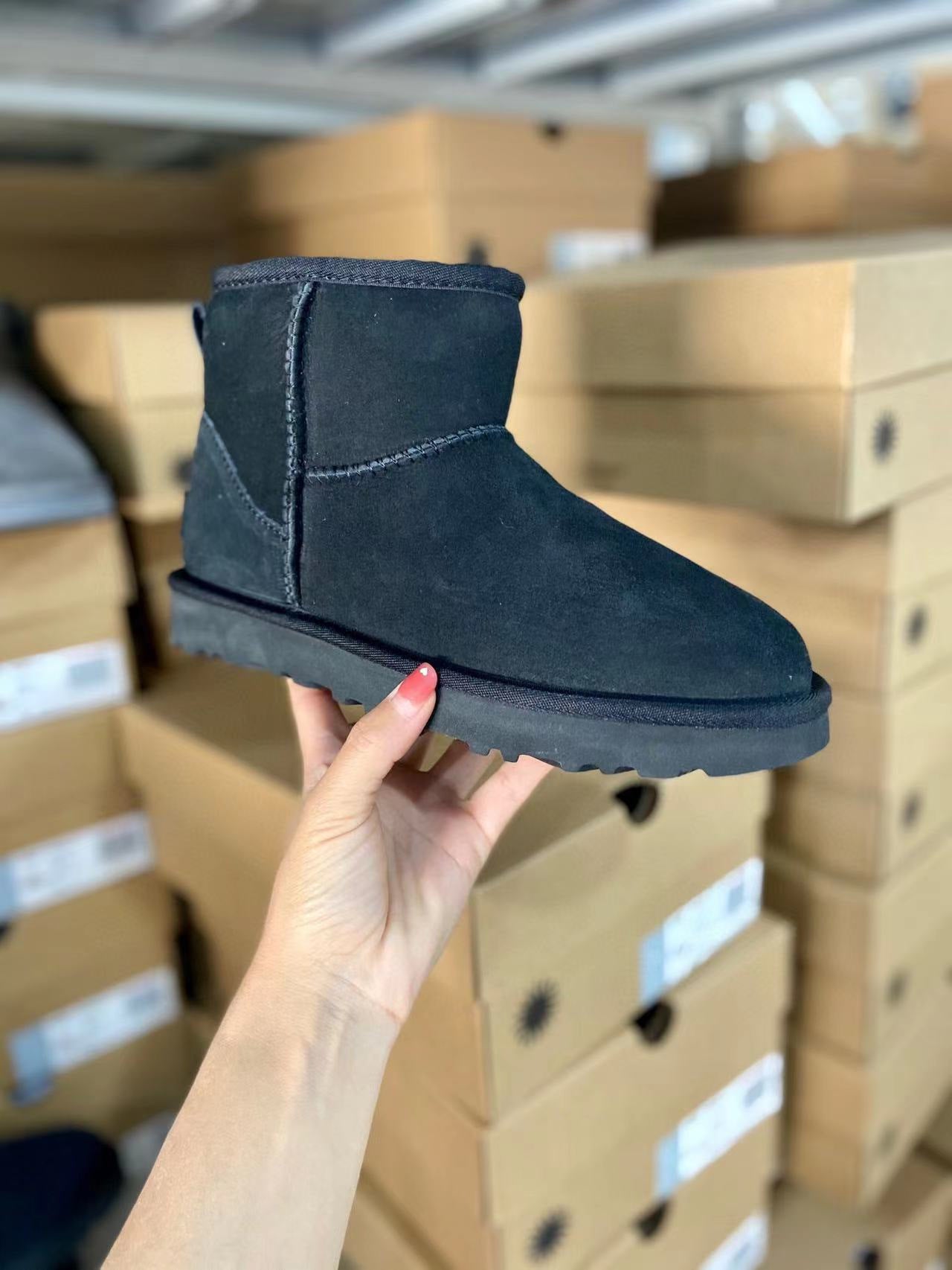 Sheepskin Wool Integrated Women's High Tube Plush