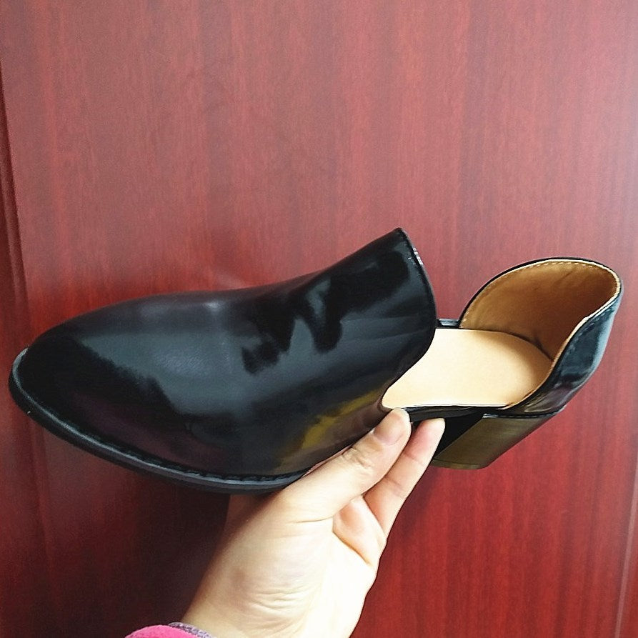 Women's shoes with big size and thick heel
