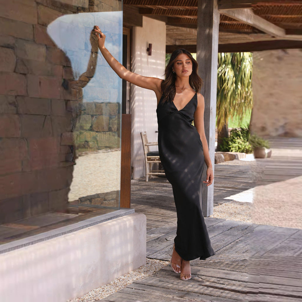 Fashion Sexy Long V-neck Sleeveless Split Backless Sling Dress