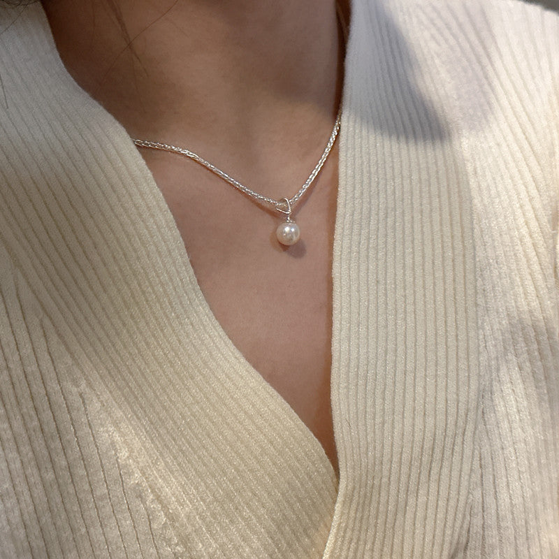 Women's Fashion Personality Pearl Necklace Simple