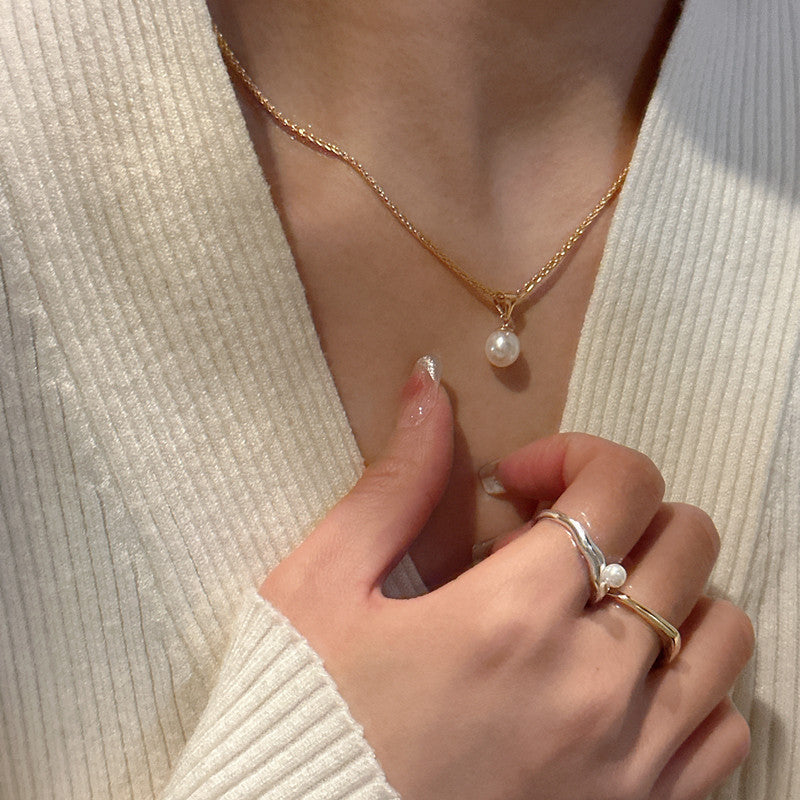 Women's Fashion Personality Pearl Necklace Simple