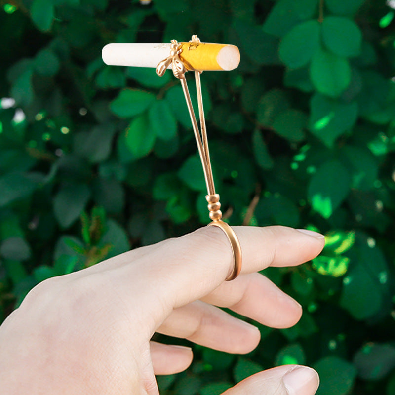 Little Bee Ring Cigarette Holder