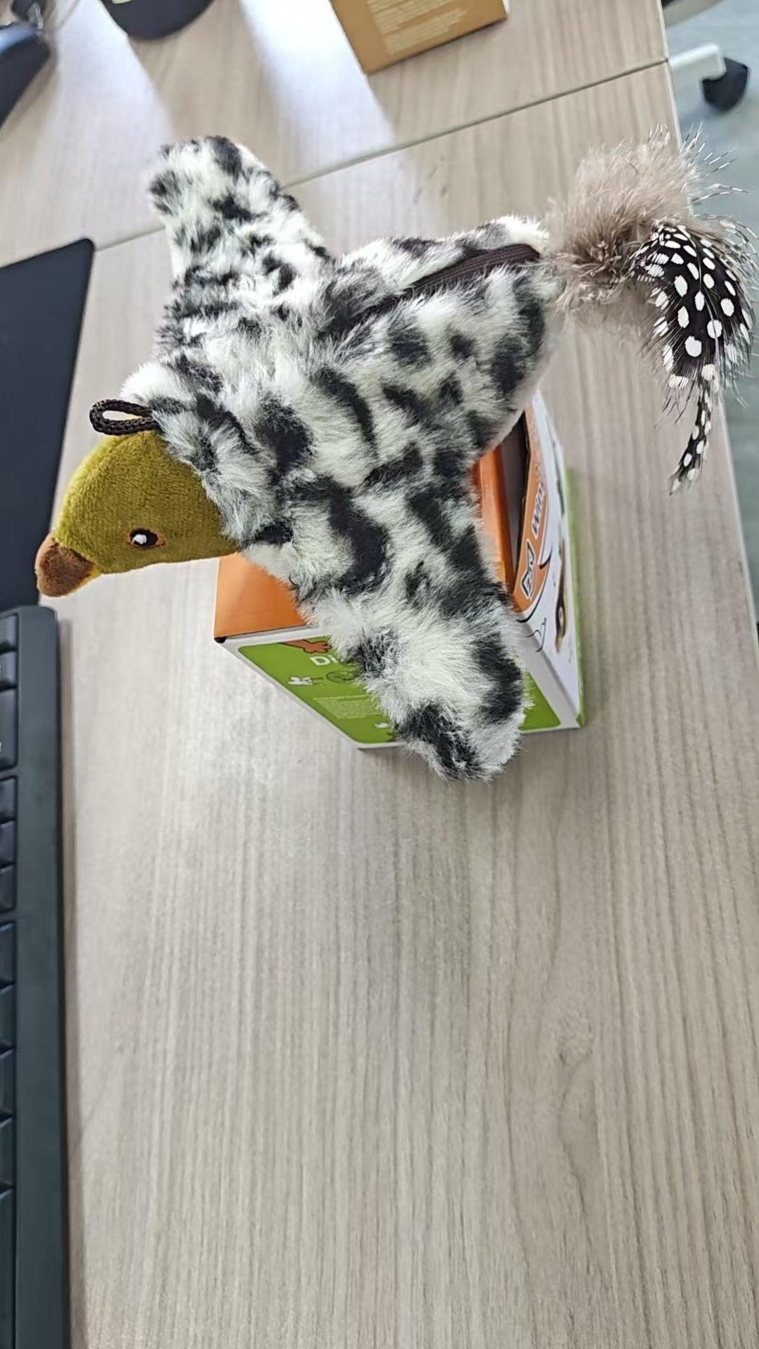 Sound Vibration-sensing Funny Smart Cat Toy