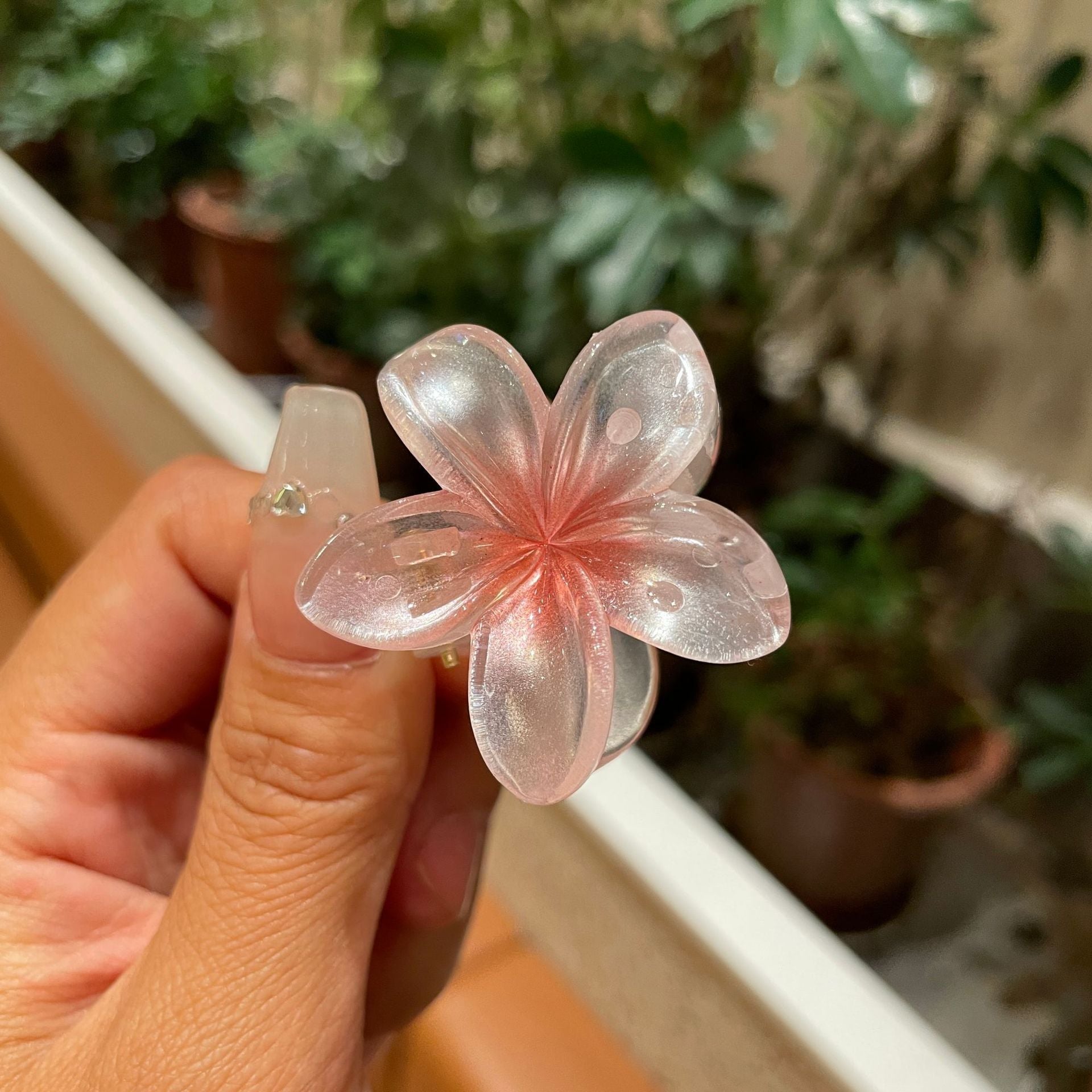 4CM Plumeria Rubra Grip Flower Barrettes Female