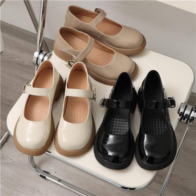 Women's Fashion Round Toe Square Heel Flats