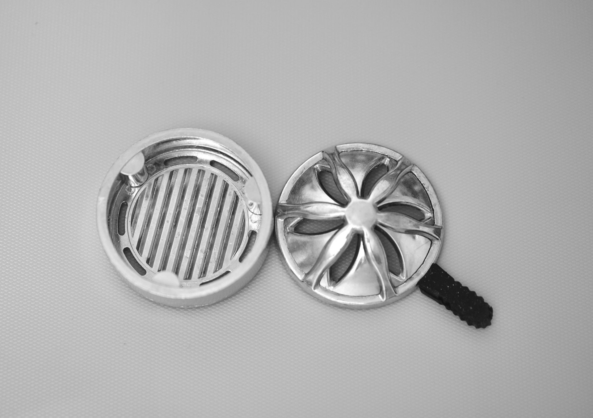 Arab Hookah Accessories With Coconut Shell Charcoal Use Charcoal Bowl Charcoal Tin-free