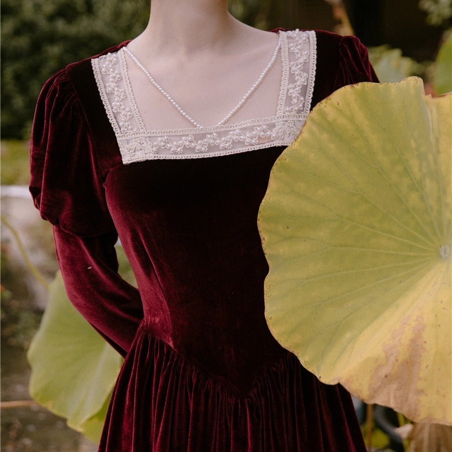 Temperament Retro Velvet Long Sleeve Dress