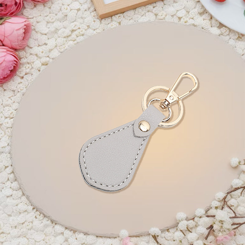 Explosive Creative High Beauty Leather Keychain