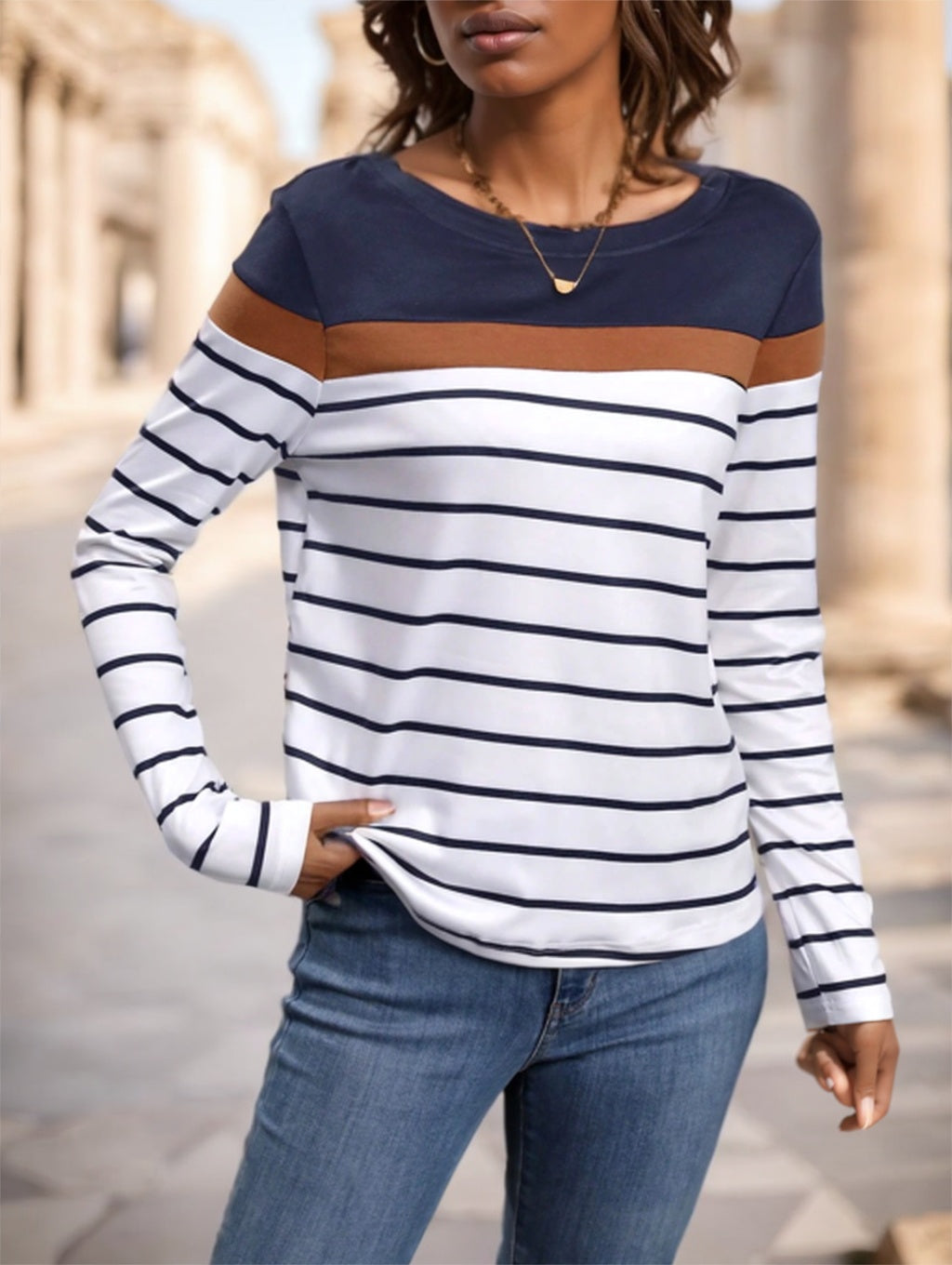 Women's Round Neck Striped Long Sleeve T-Shirt