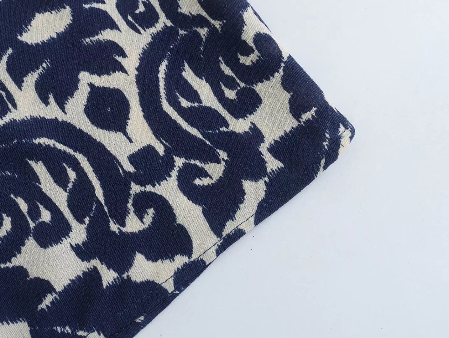 New Women's Stand Collar Printed Long Sleeve Waist-controlled Lace-up Dress