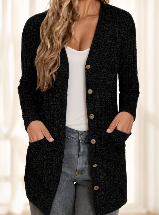 A Solid-colored Long-sleeved Coat For Ladies