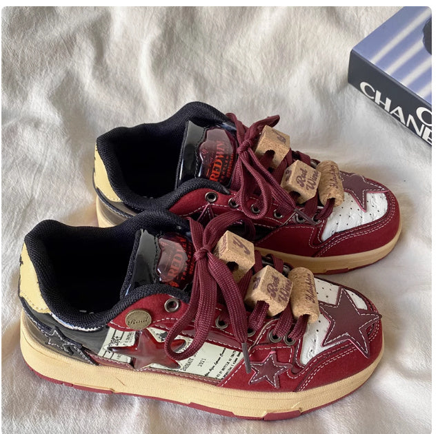 Small Group Wine Red Star Women's American Retro Board Shoes