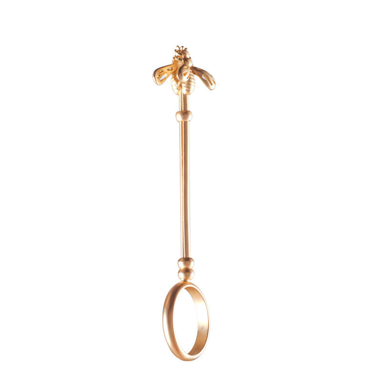 Little Bee Ring Cigarette Holder