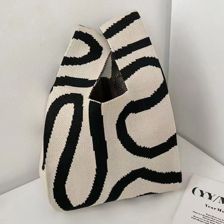 Fashionable And Minimalist Line Shoulder Bag