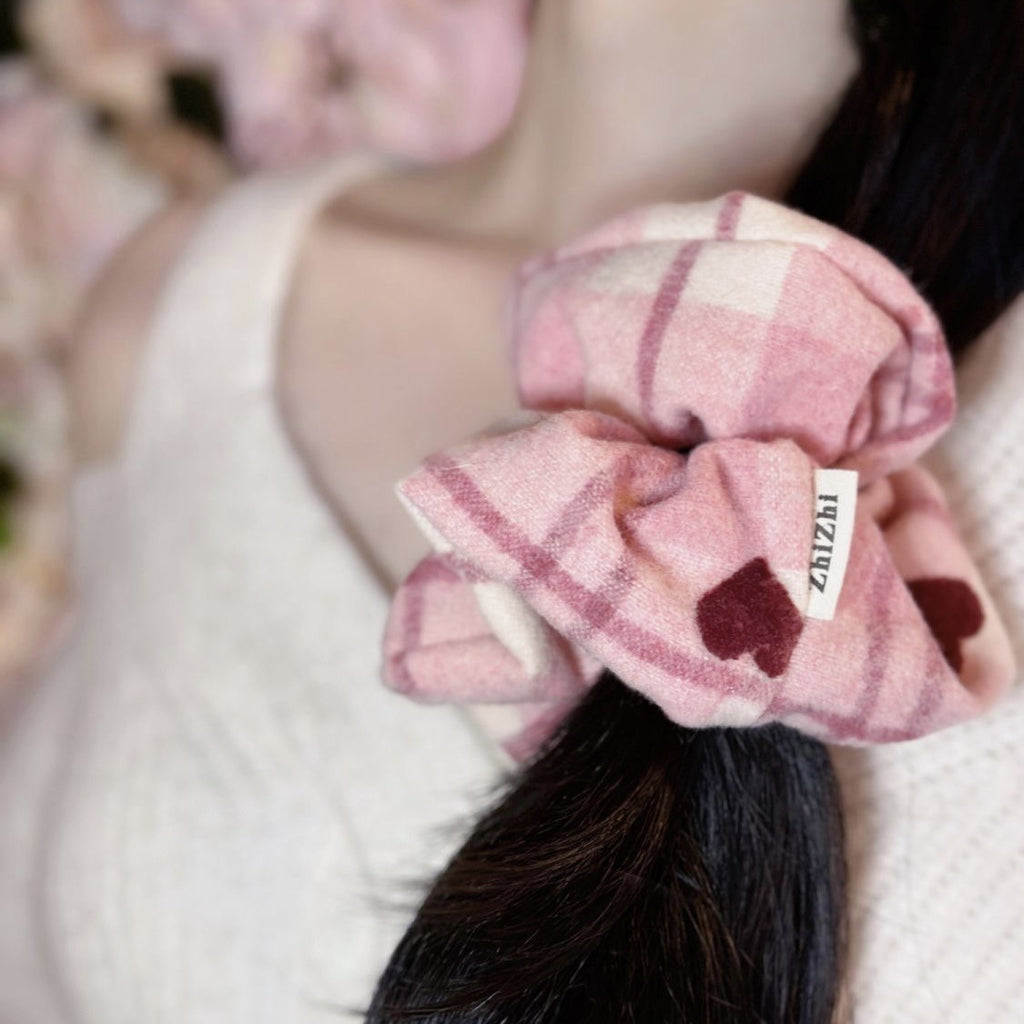 Sweet Girl Love Woolen Sausage Ring Bun