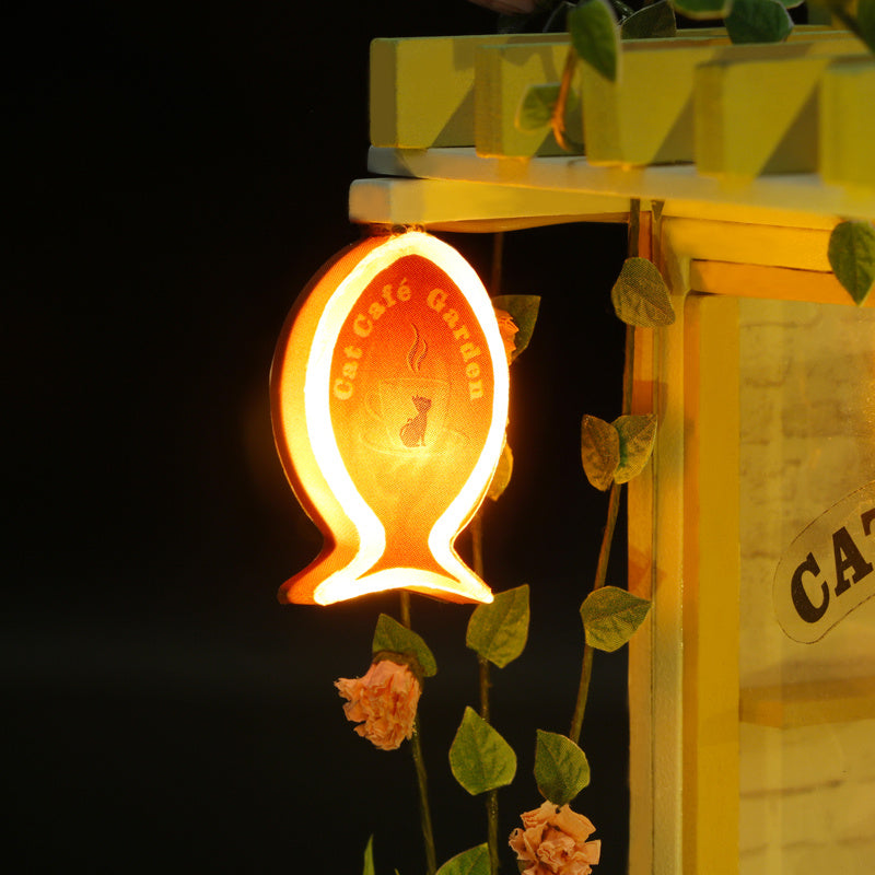 Three-dimensional Jigsaw Puzzle Creative House