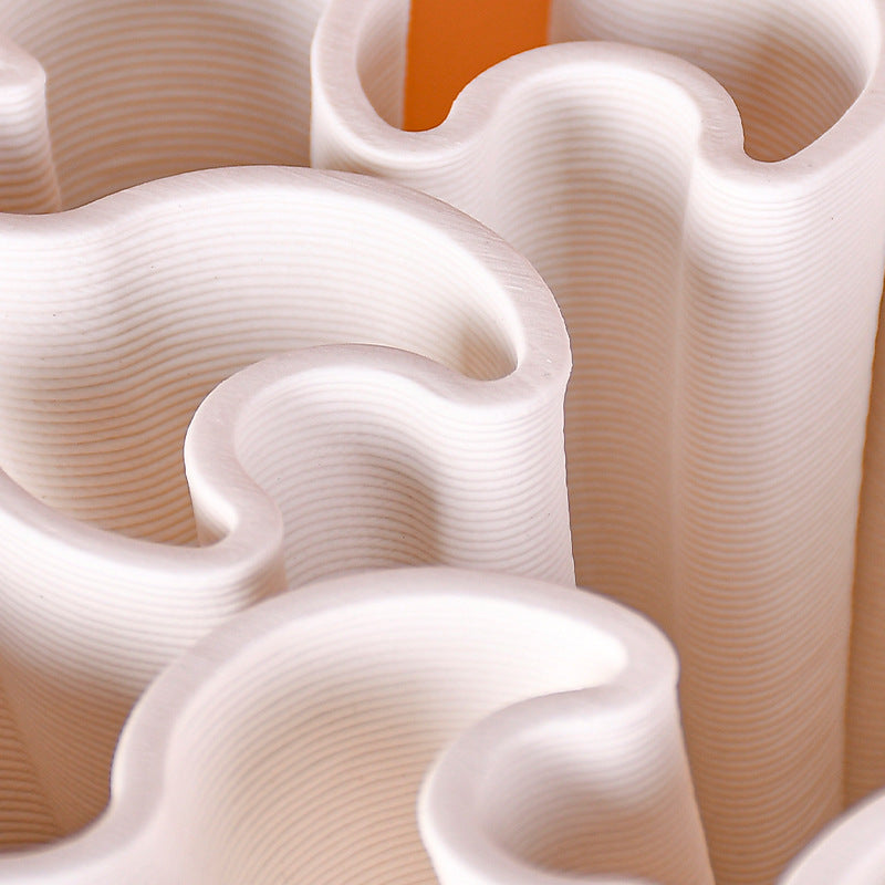 Creative And Personalized Vase Decoration