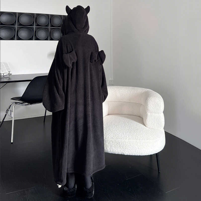 Plus Size Cute Little Devil Black Island Velvet Pajamas