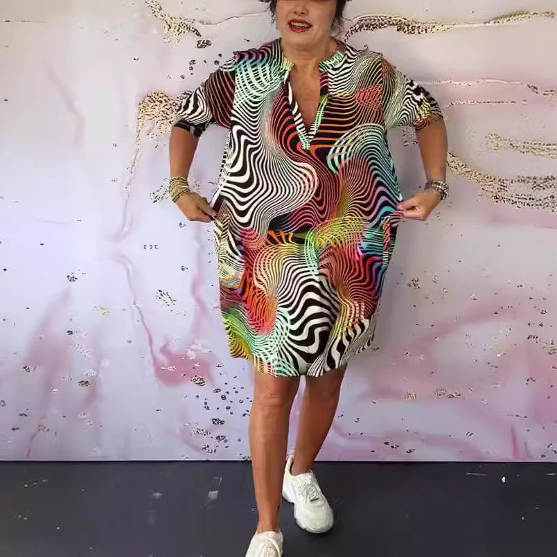 Women's Printed V-neck Half Sleeve Dress