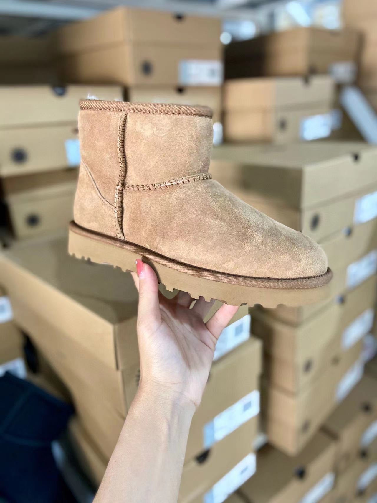 Sheepskin Wool Integrated Women's High Tube Plush