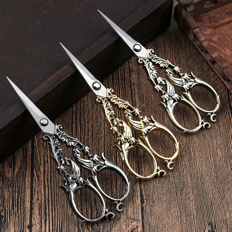Classical Stainless Steel Bell Flower Scissors