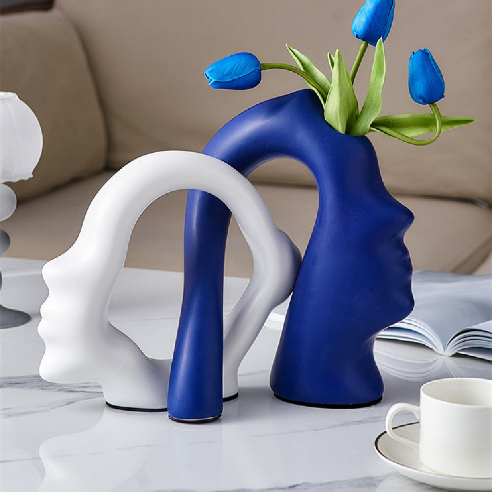 Abstract Character Art Vase Flower Arrangement And Dried Flower Creative TV Cabinet