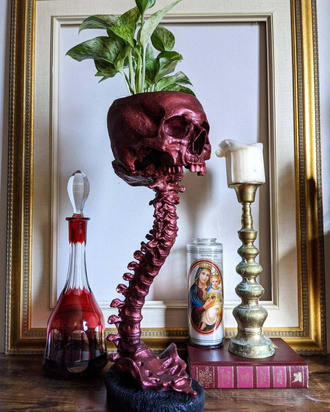 Skull Flower Pot And Spine Rack Set