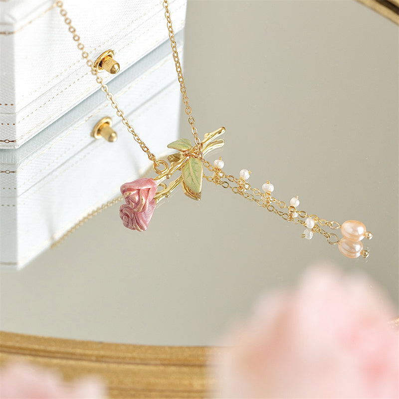 Women's French Vintage Niche Collarbone Necklace