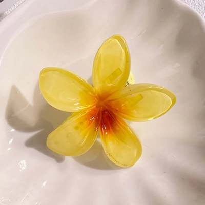 4CM Plumeria Rubra Grip Flower Barrettes Female
