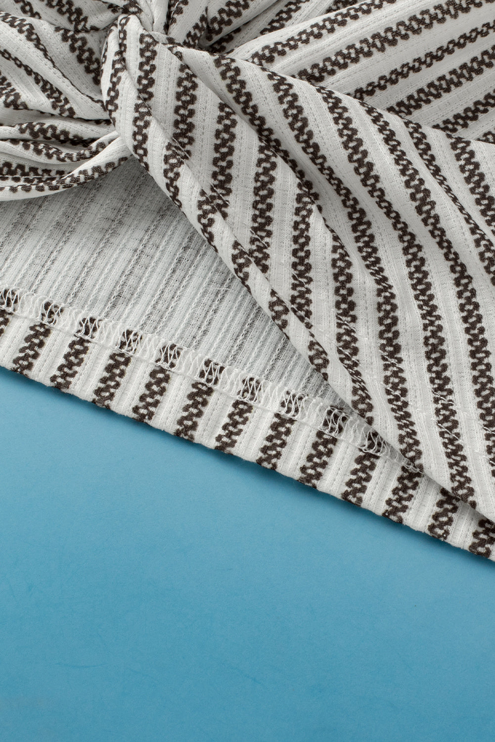 Women's Round Neck Sleeveless Hollow-out Striped Printed Vest