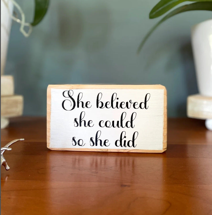 English Letters Desktop Ornaments