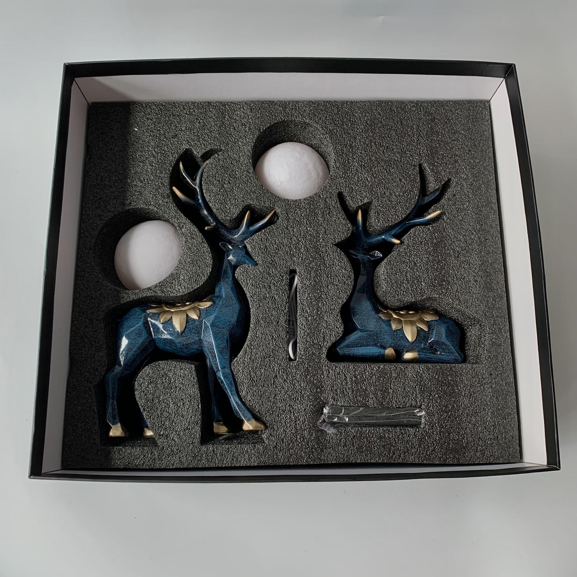 Bedroom Decoration Light Luxury Feer Ornaments