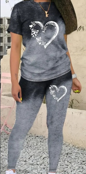 Women's Alphabet Printed Round Neck T-Shirt And Leggings Set