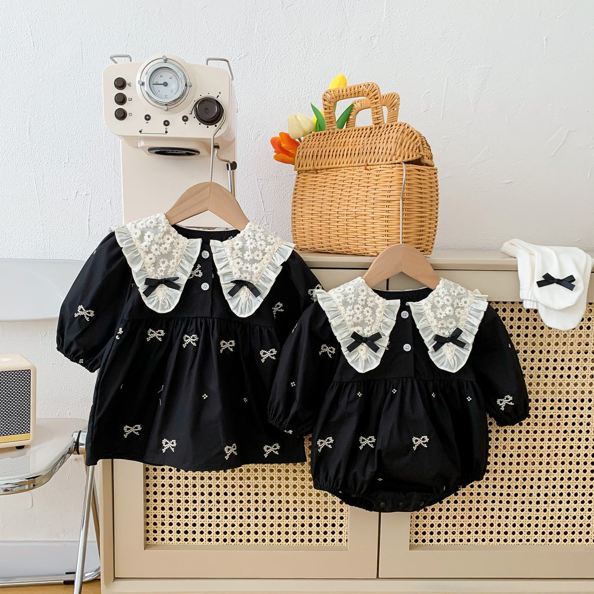 Autumn Clothes Baby's Gown Doll Collar Lace Embroidery