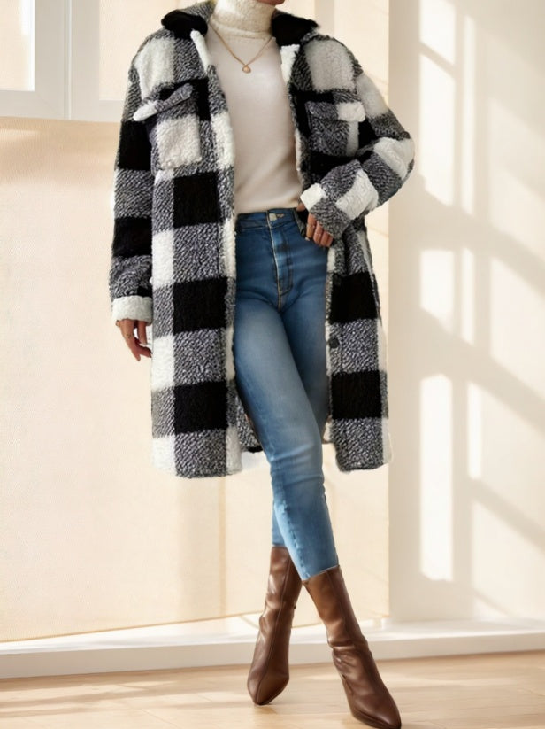 Ladies' Long-sleeved Checkered Coat