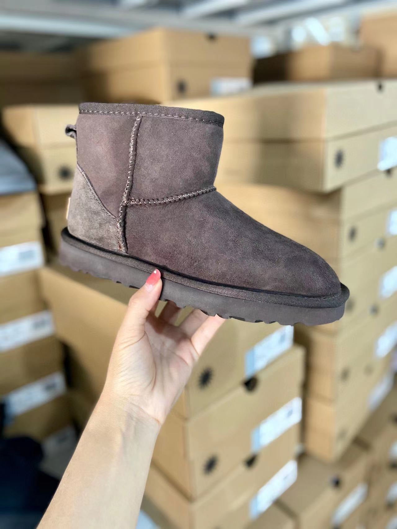 Sheepskin Wool Integrated Women's High Tube Plush