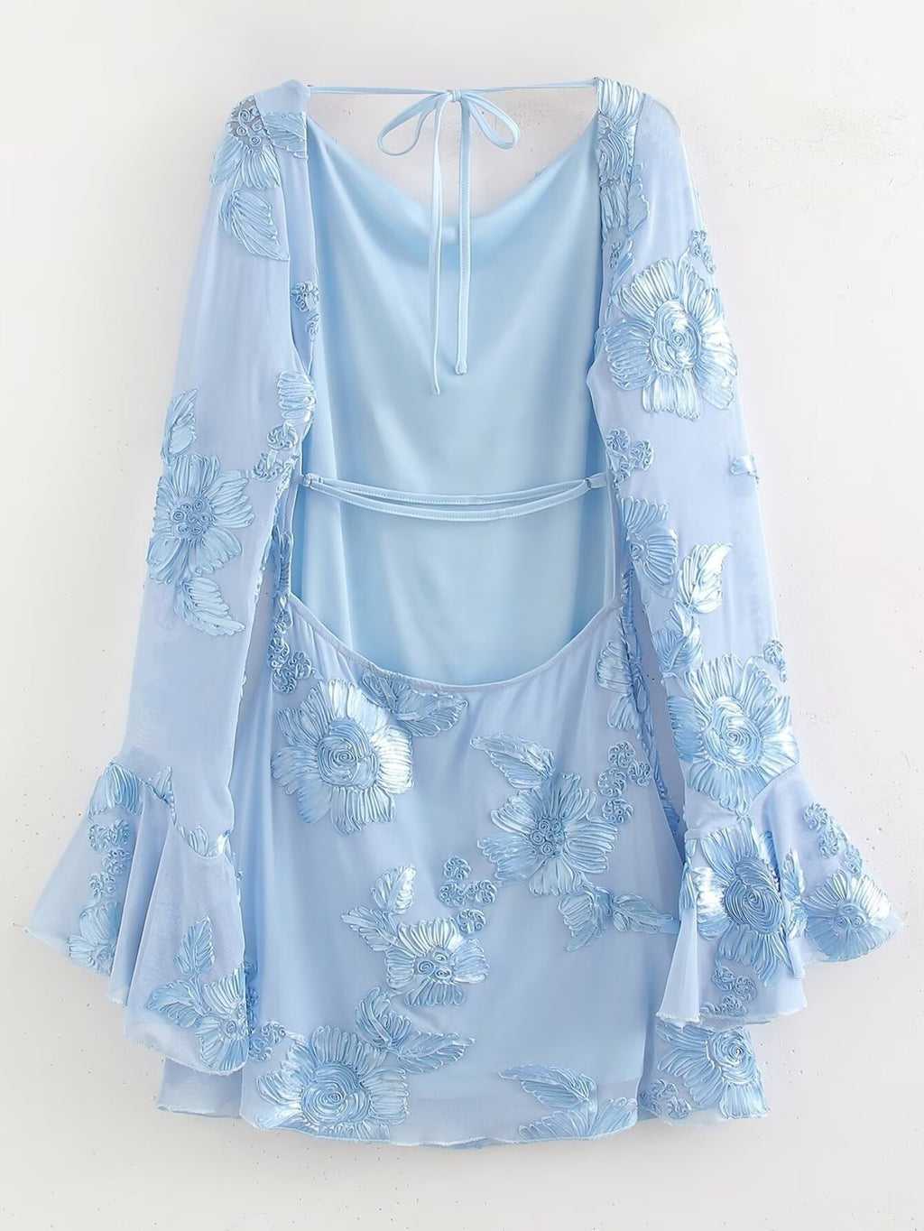 Round Neck Elegant Backless Mesh Three-dimensional Dress