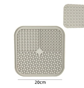 Sucker Slow Food Pad Shower Distracting Pet Pad Silicone Dog Licking Pad Slow Food Pad