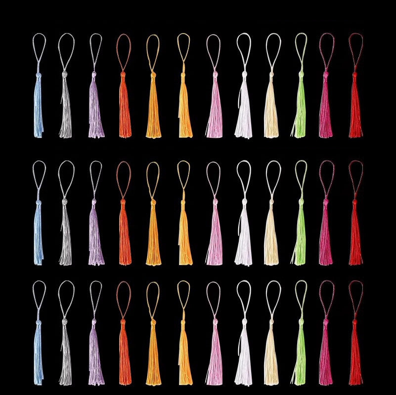 Autumn Kindergarten Children Make Leaf Specimens Stickers