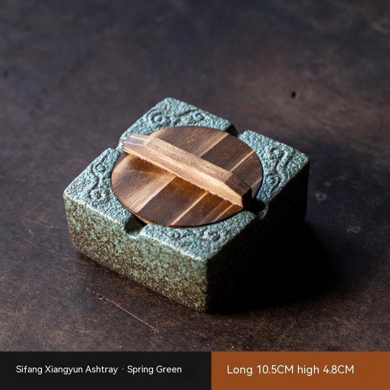 Simple Retro Ashtray Personalized Creative Solid Wood Cover Windproof Smoke Slot