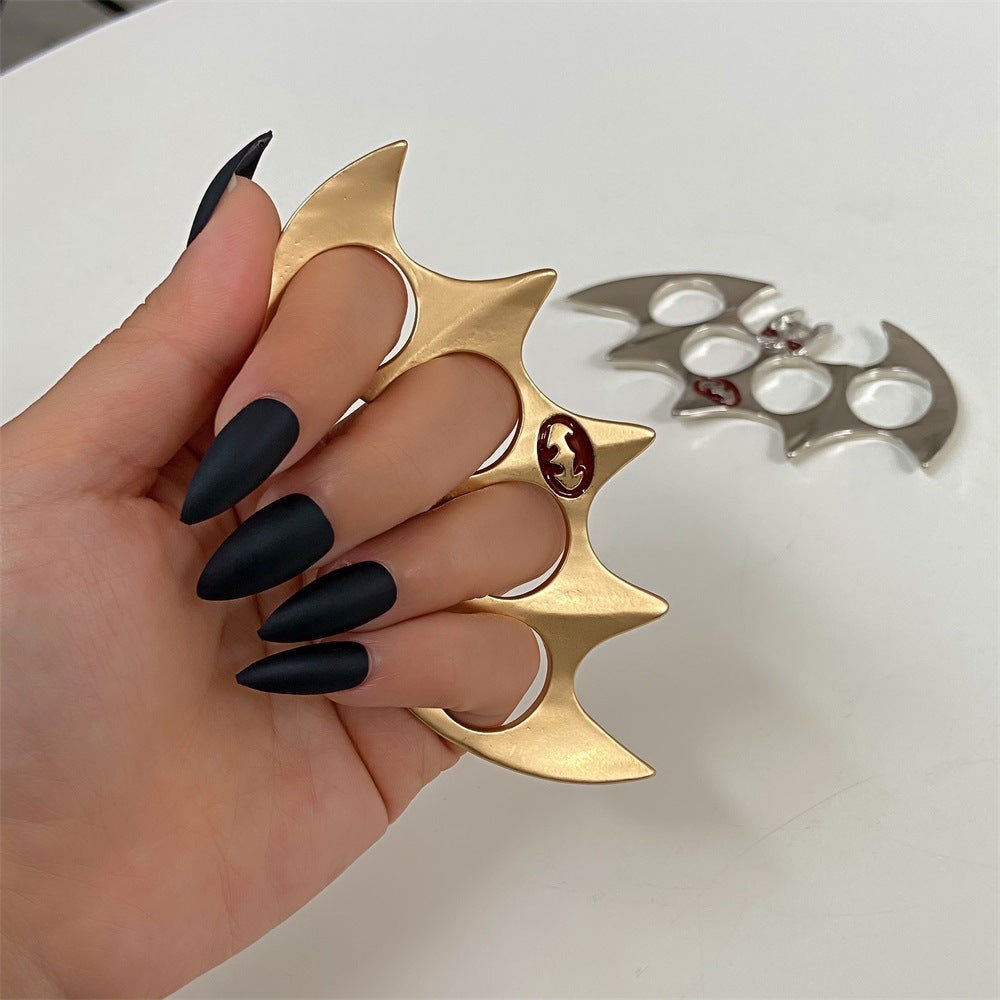 Creative Gothic Exaggerated Bat Boxing Claw Ring