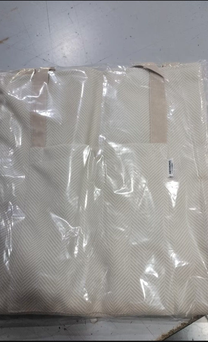 Foldable Picnic Mat Tote Bag With Strap