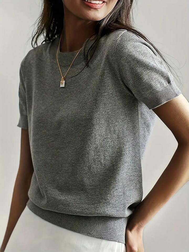 Simple Niche Round Neck Solid Color French Short Sleeve Sweater Sweater