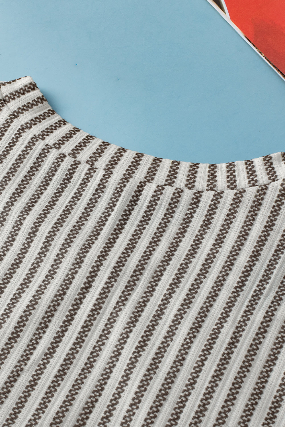 Women's Round Neck Sleeveless Hollow-out Striped Printed Vest